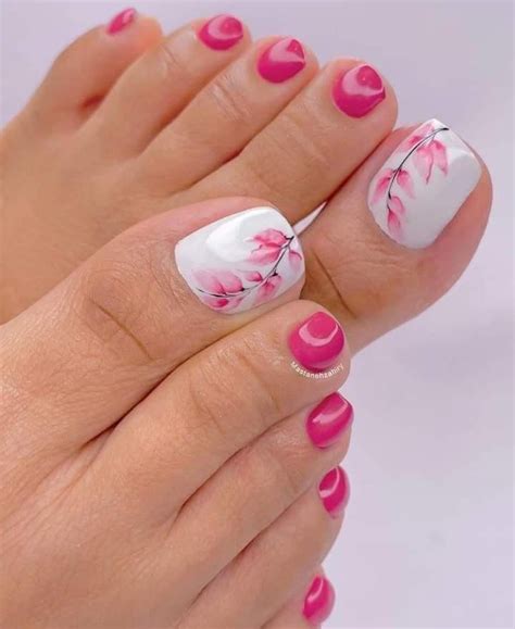 pedicure para pies morenos|30 Ideas de pedicura 2024